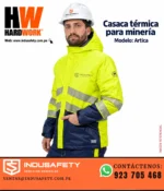 Trabajador con casaca térmica para minería Hardwork Artica de alta visibilidad